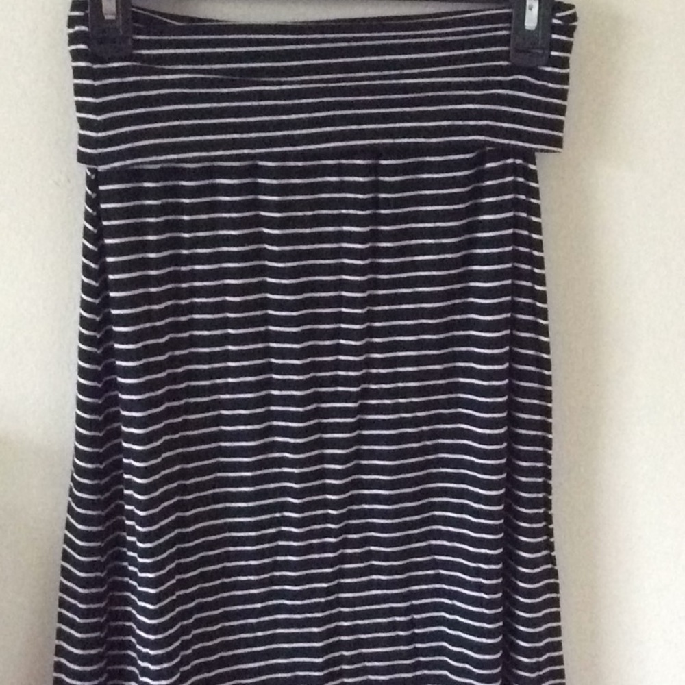 Black & white striped cotton maxi skirt.